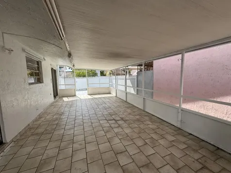 8917 SW Grand Canal Drive Miami FL 33174
