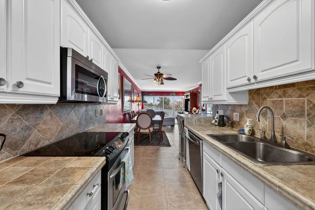 3411 Spanish Trail Delray Beach FL 33483