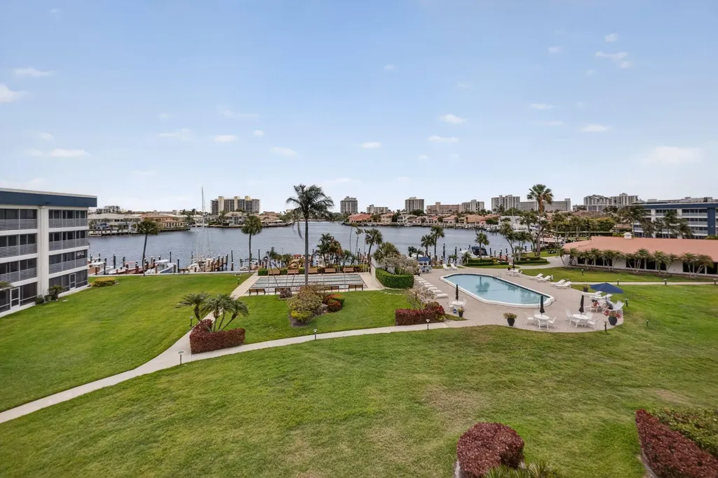 3411 Spanish Trail Delray Beach FL 33483