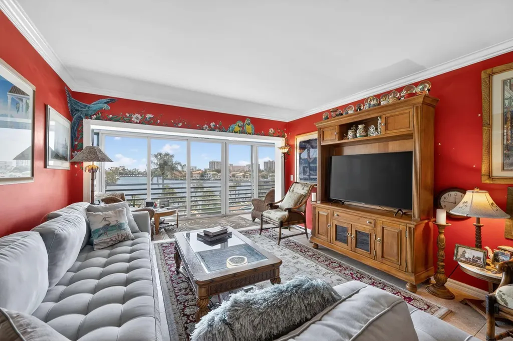 3411 Spanish Trail Delray Beach FL 33483