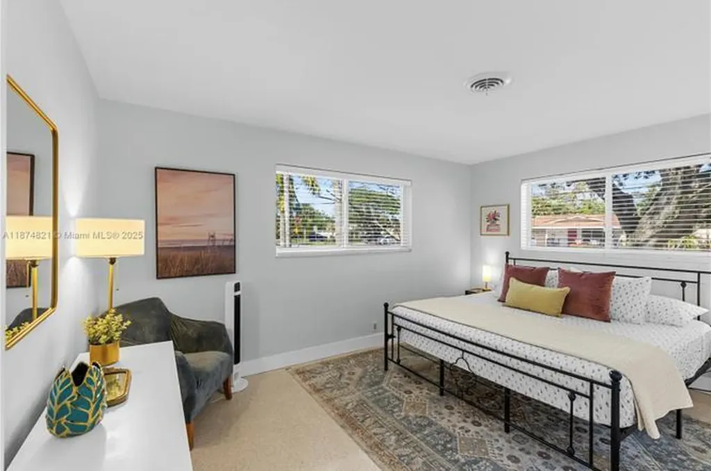 1116 SE 13th Court Deerfield Beach FL 33441