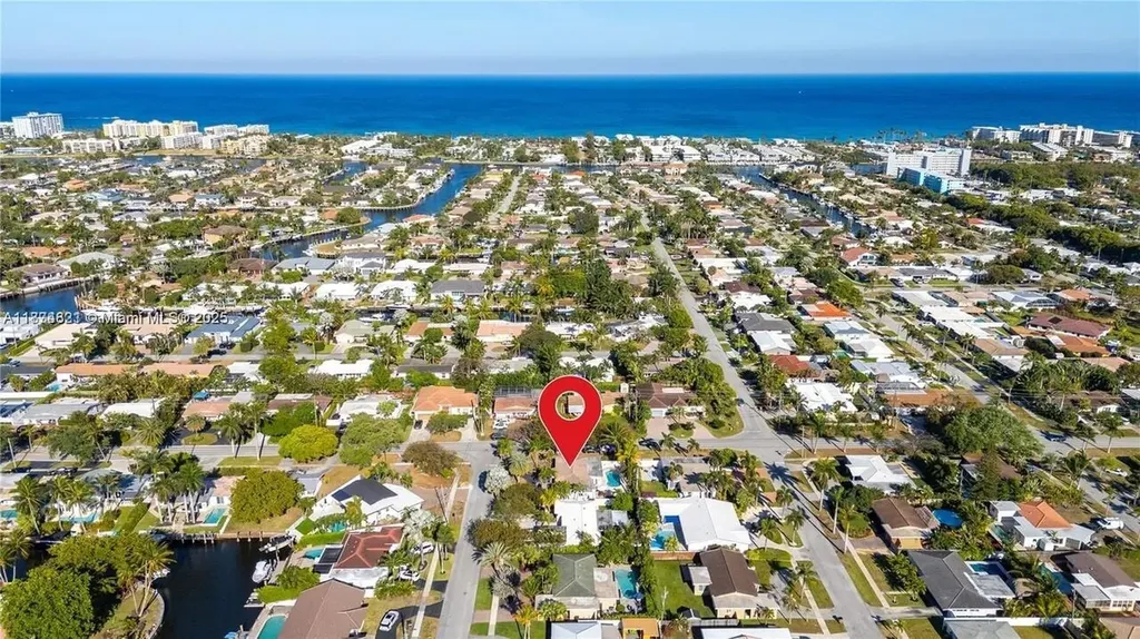 1116 SE 13th Court Deerfield Beach FL 33441