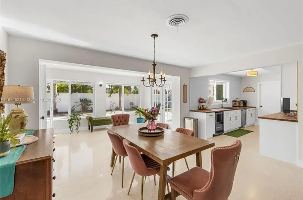 1116 SE 13th Court Deerfield Beach FL 33441