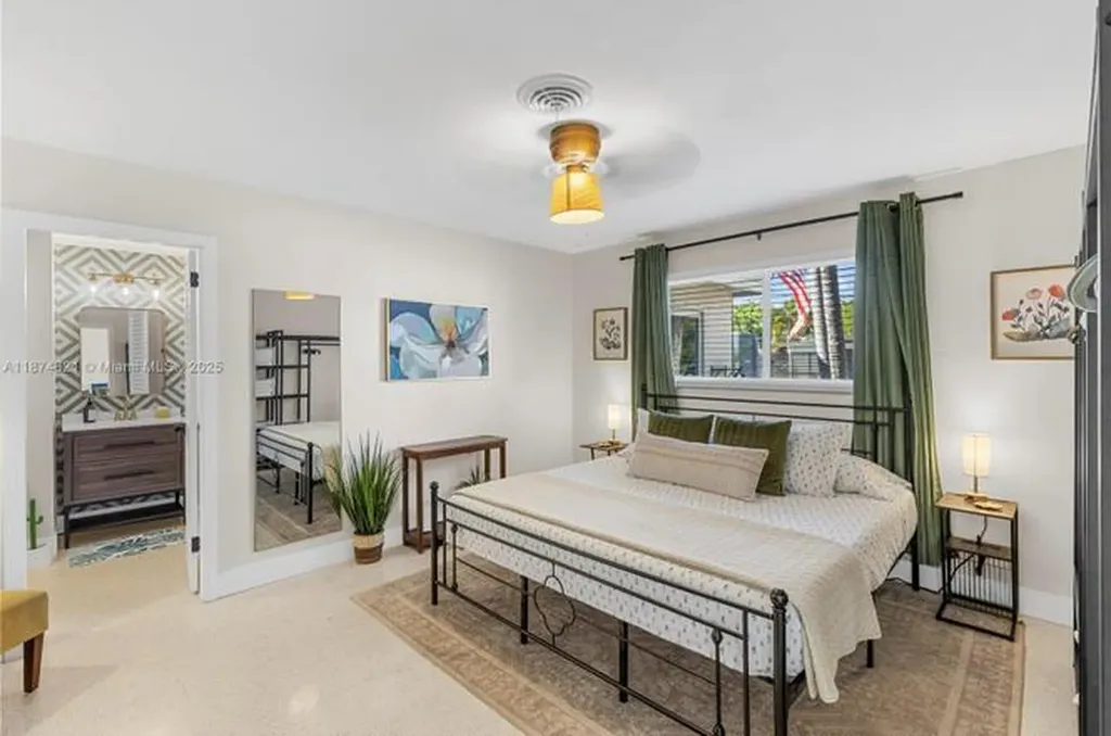 1116 SE 13th Court Deerfield Beach FL 33441