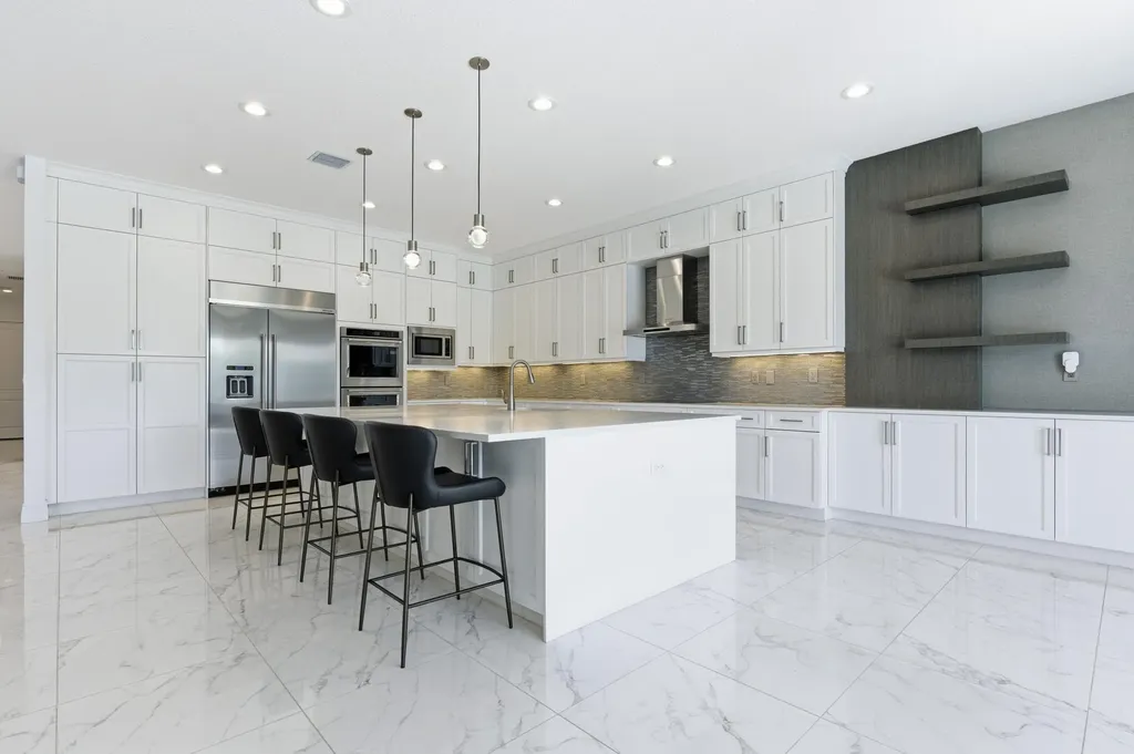11823 Windy Forest Way Boca Raton FL 33498