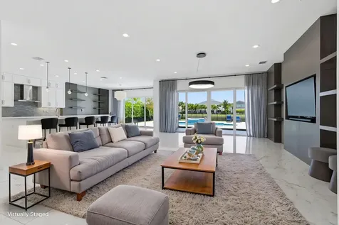 11823 Windy Forest Way Boca Raton FL 33498