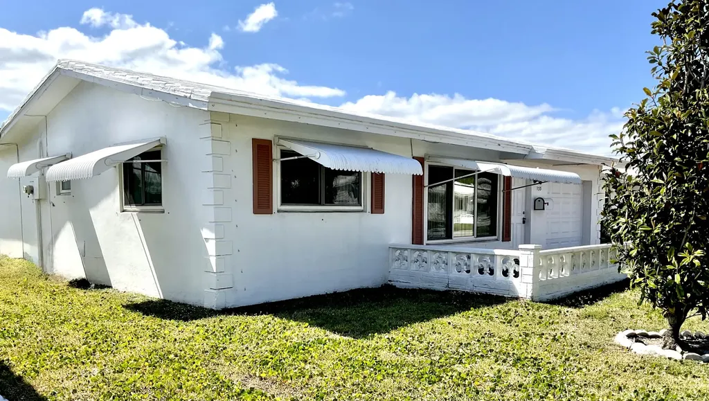 133 NW 10th Court Boynton Beach FL 33426
