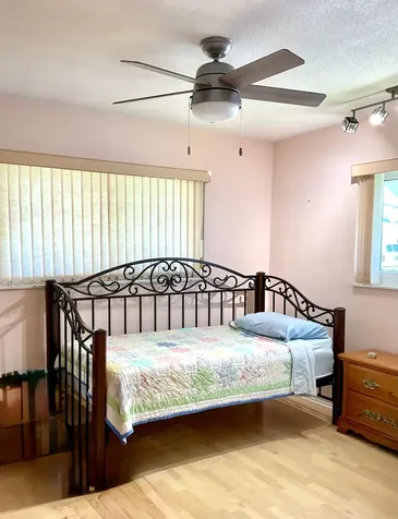 133 NW 10th Court Boynton Beach FL 33426