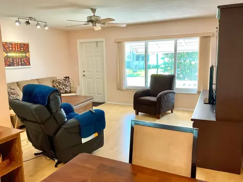 133 NW 10th Court Boynton Beach FL 33426