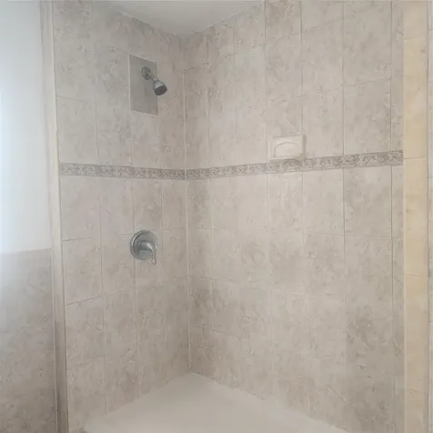 7800 SW 9th Street North Lauderdale FL 33068