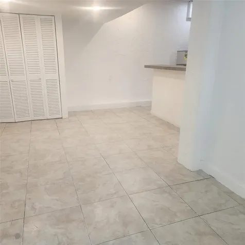 7800 SW 9th Street North Lauderdale FL 33068