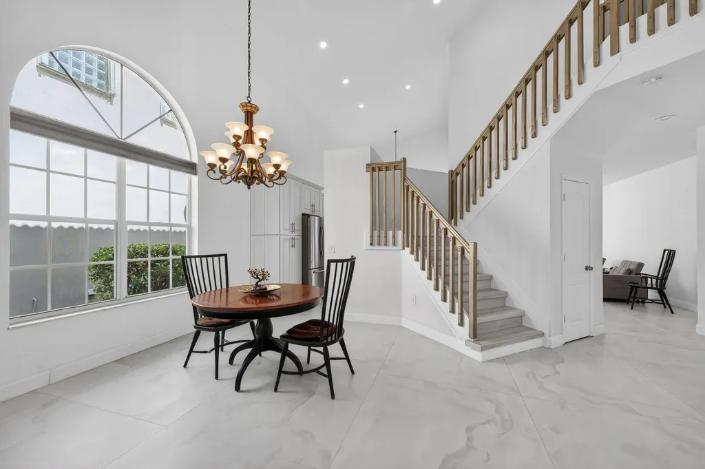 1055 NW 117th Avenue Coral Springs FL 33071