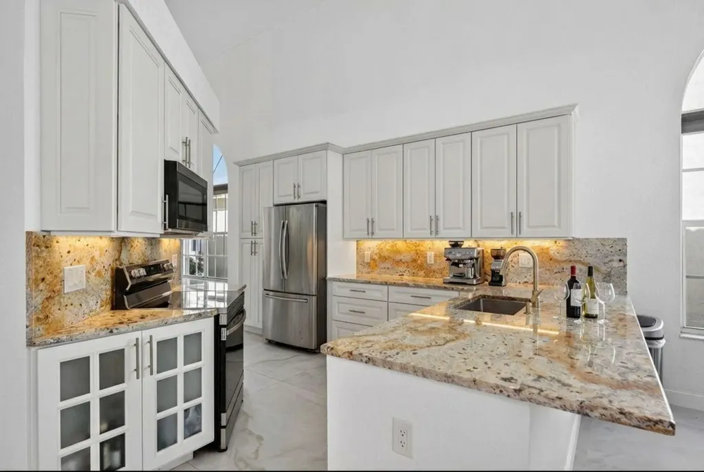 1055 NW 117th Avenue Coral Springs FL 33071