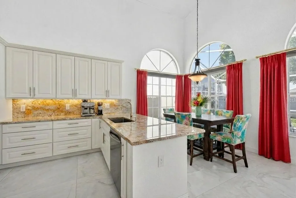 1055 NW 117th Avenue Coral Springs FL 33071