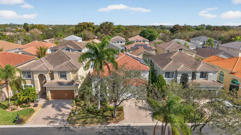 1055 NW 117th Avenue Coral Springs FL 33071