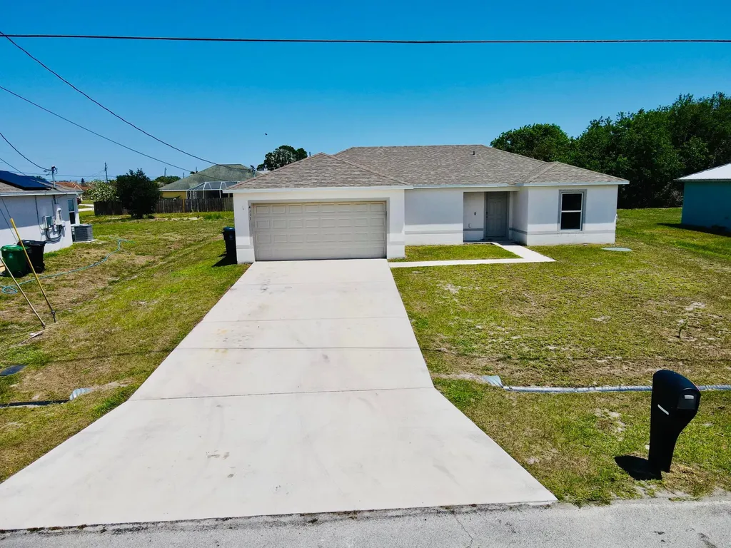 4111 SW Baltic Street Port St Lucie FL 34953