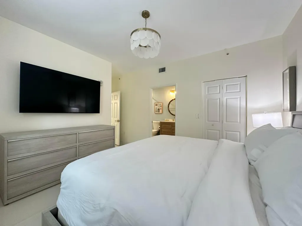 630 S Sapodilla Avenue West Palm Beach FL 33401