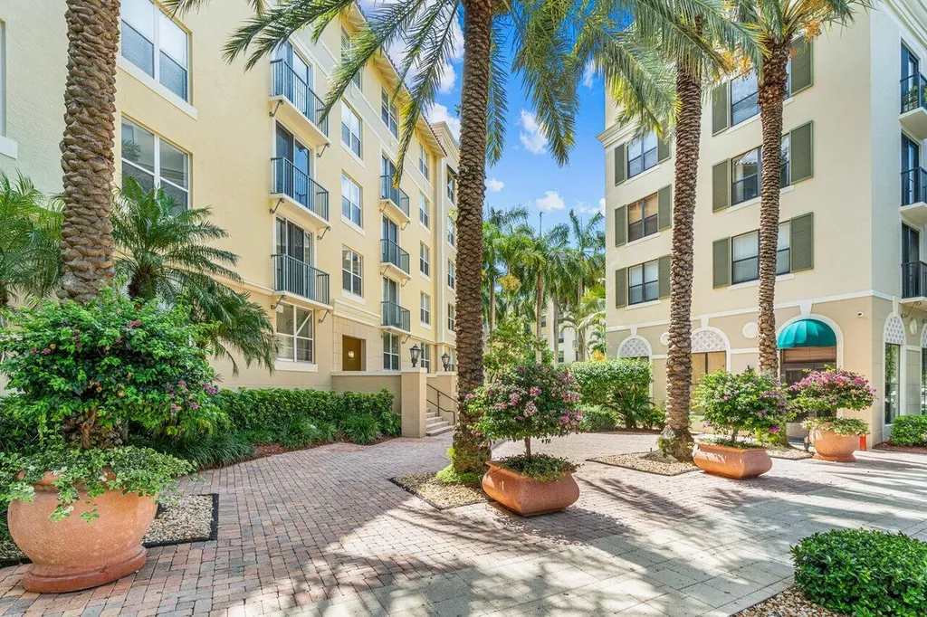 630 S Sapodilla Avenue West Palm Beach FL 33401