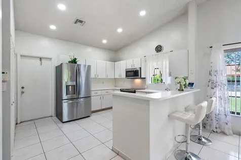8521 Leeway Lane Boynton Beach FL 33436