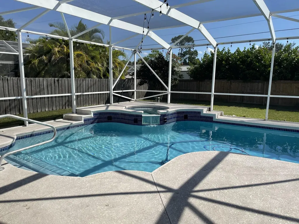 2592 SW National Circle Port St Lucie FL 34953