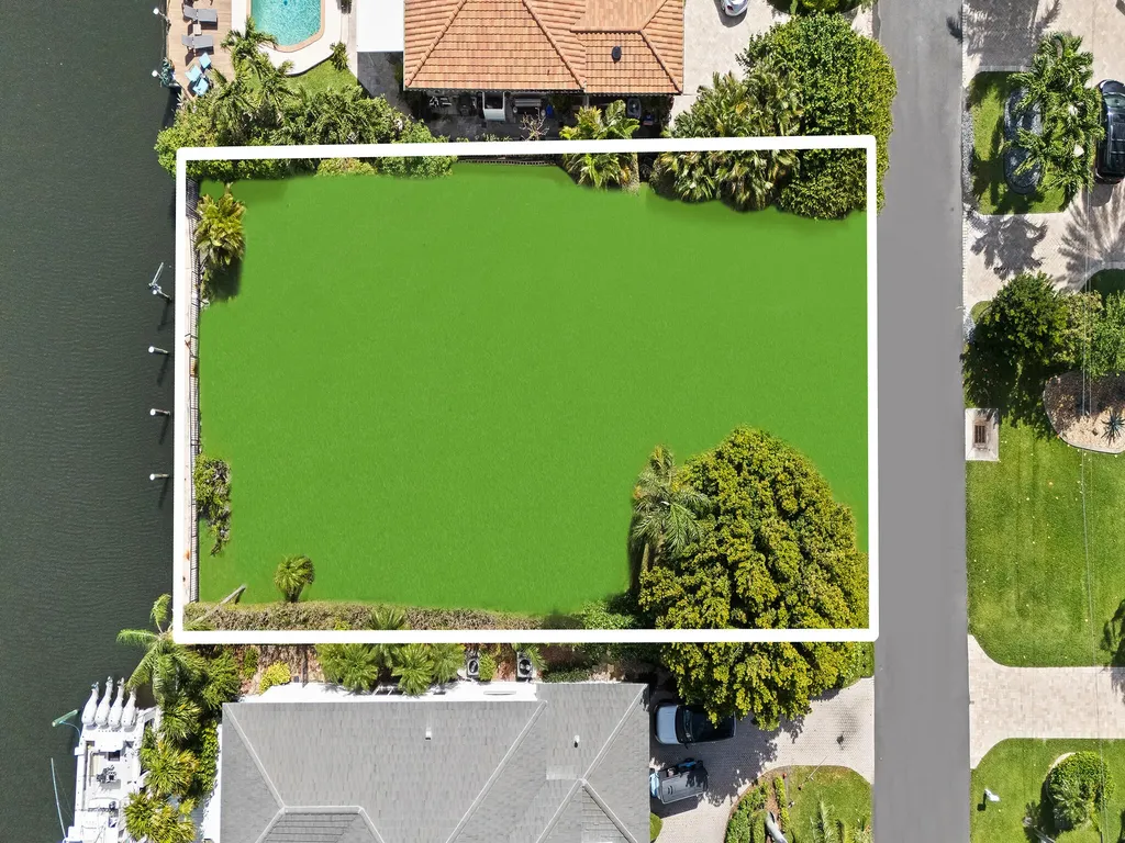 1027 Lewis Cove Delray Beach FL 33483