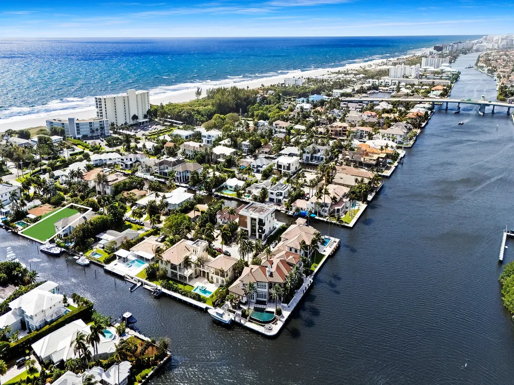 1027 Lewis Cove Delray Beach FL 33483