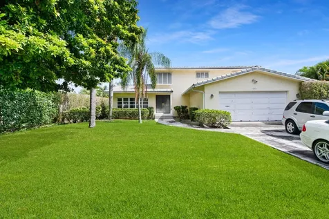 1027 Lewis Cove Delray Beach FL 33483