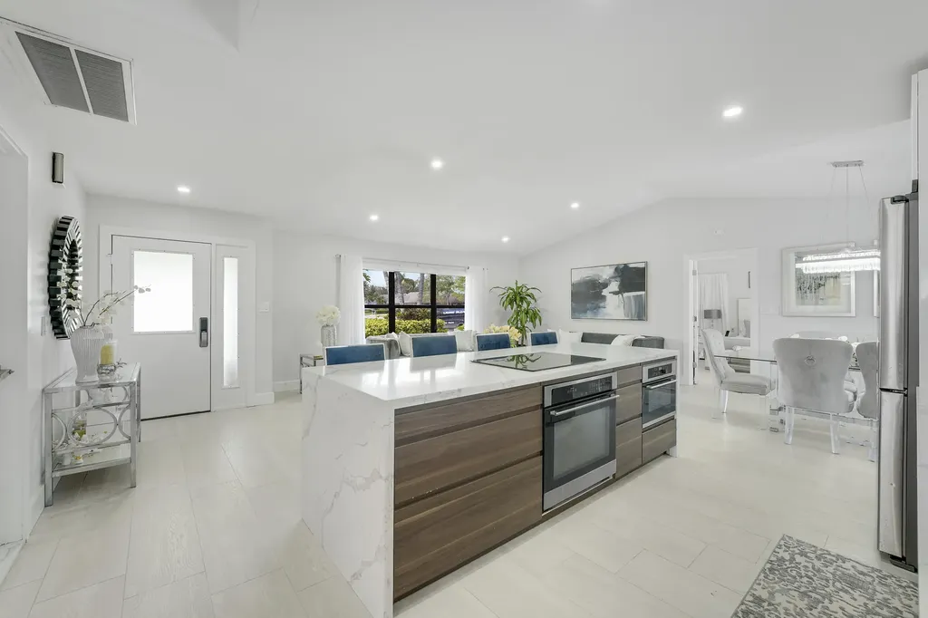 14154 Aster Avenue Wellington FL 33414