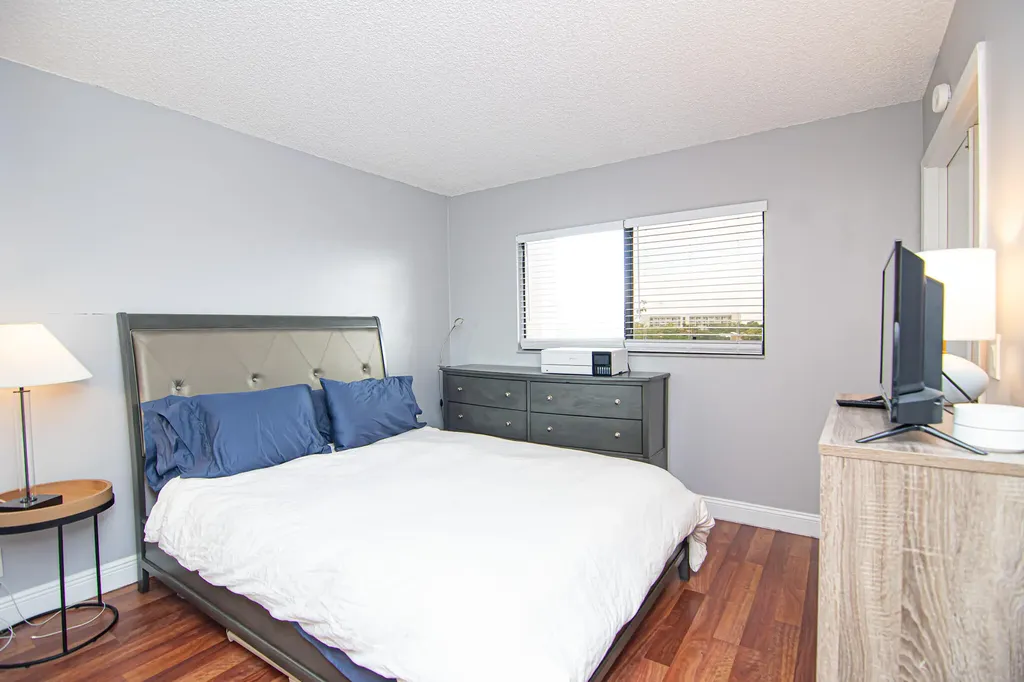 2202 S Cypress Bend Drive Pompano Beach FL 33069