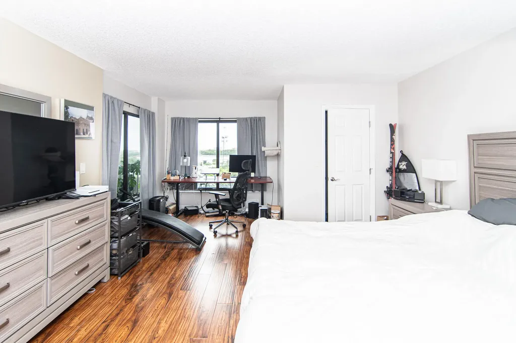 2202 S Cypress Bend Drive Pompano Beach FL 33069