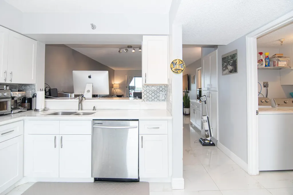 2202 S Cypress Bend Drive Pompano Beach FL 33069