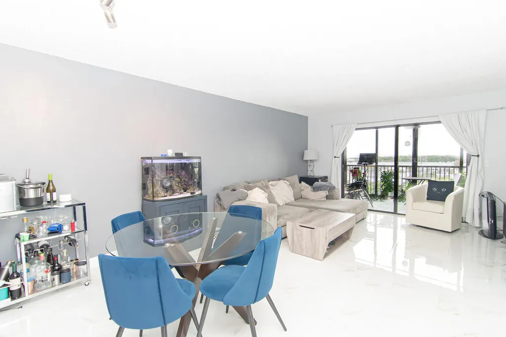 2202 S Cypress Bend Drive Pompano Beach FL 33069