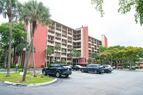 2202 S Cypress Bend Drive Pompano Beach FL 33069
