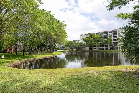 2202 S Cypress Bend Drive Pompano Beach FL 33069