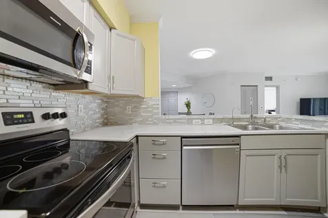 17100 N Bay Road Sunny Isles Beach FL 33160