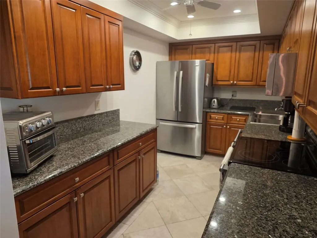 959 SE 2nd Avenue Deerfield Beach FL 33441