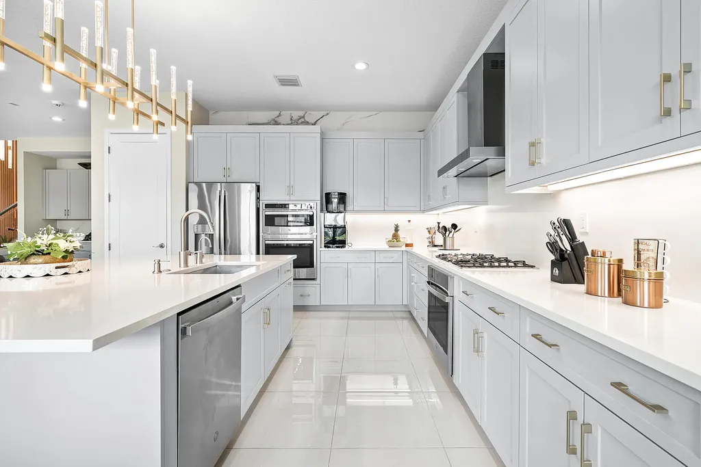 20021 Hirono Lane Boca Raton FL 33434
