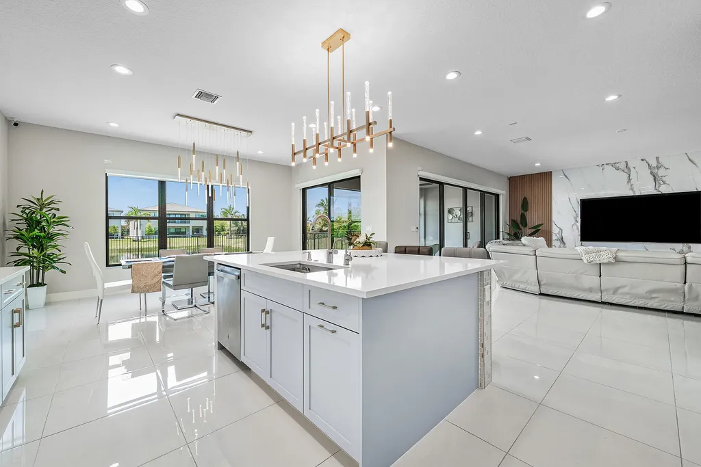 20021 Hirono Lane Boca Raton FL 33434