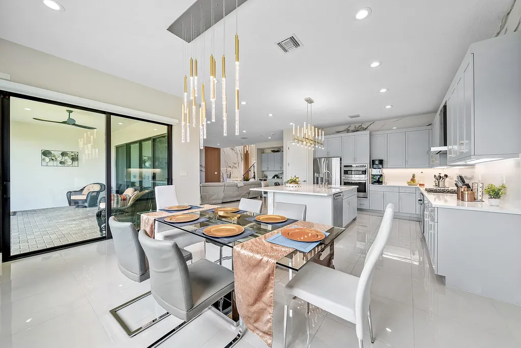 20021 Hirono Lane Boca Raton FL 33434