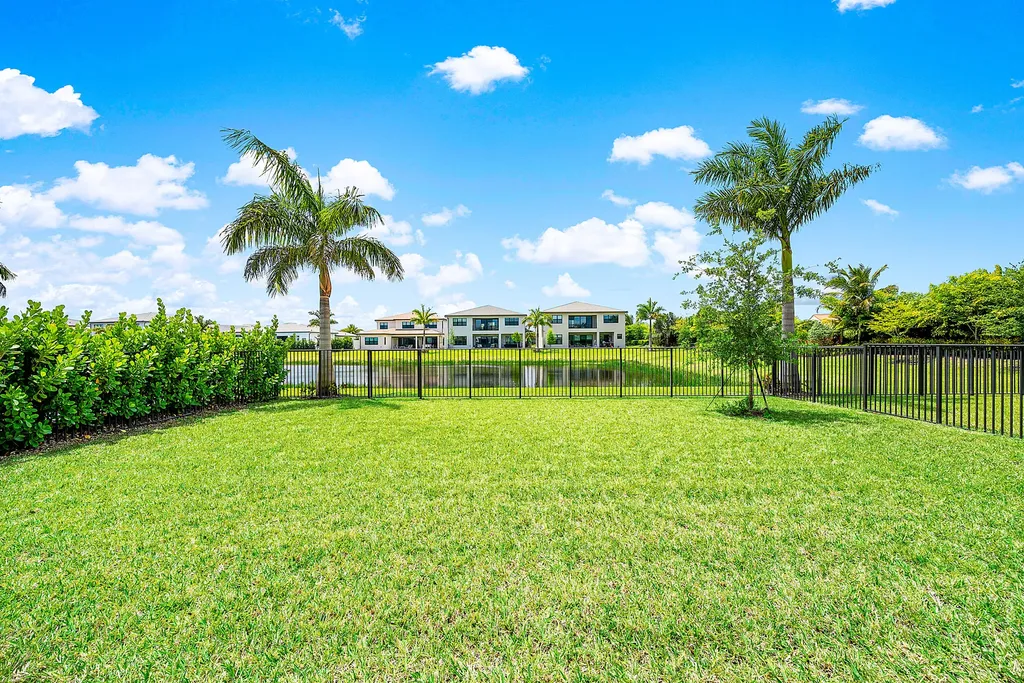 20021 Hirono Lane Boca Raton FL 33434