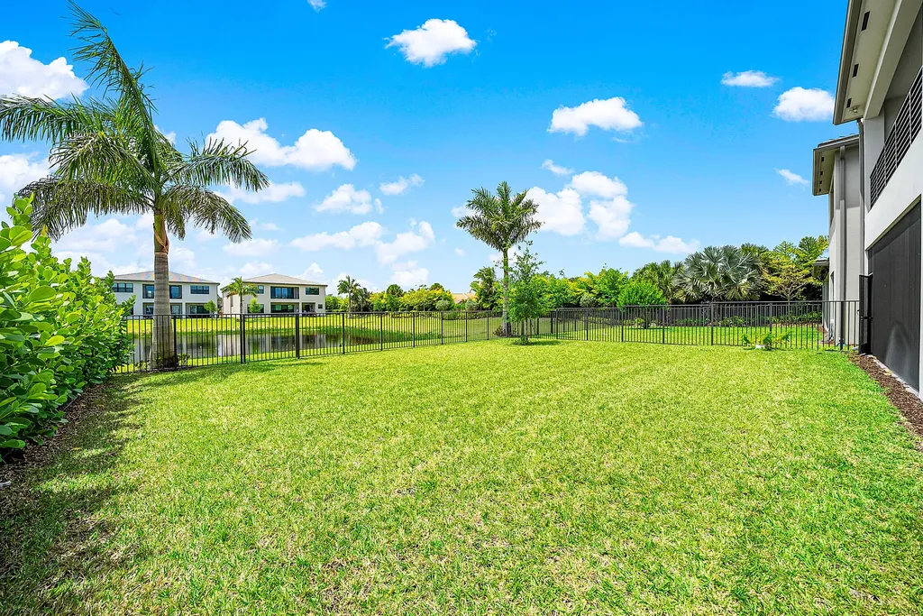 20021 Hirono Lane Boca Raton FL 33434