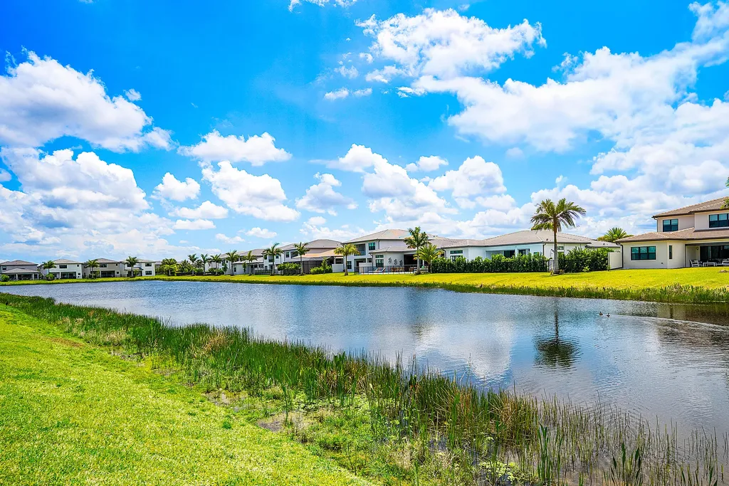 20021 Hirono Lane Boca Raton FL 33434