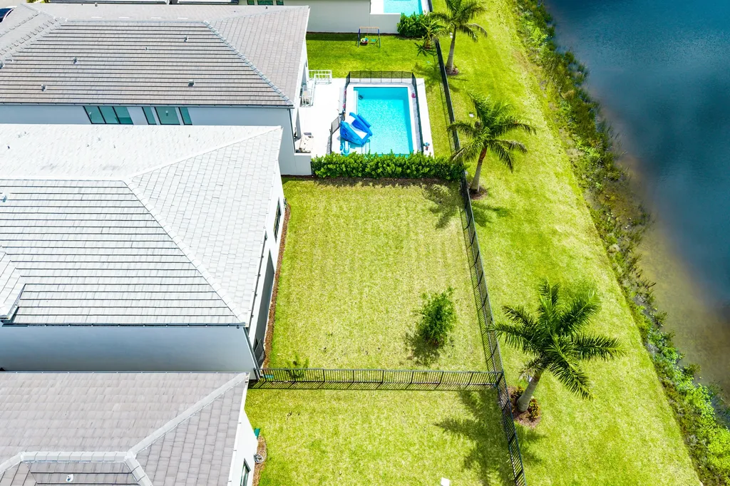 20021 Hirono Lane Boca Raton FL 33434