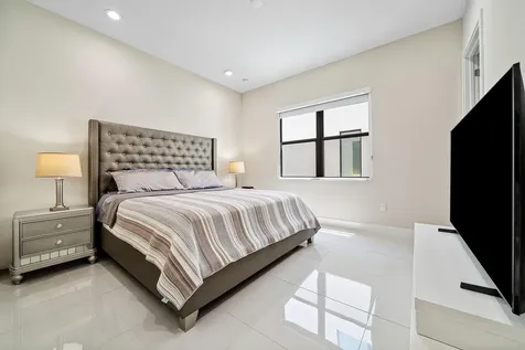 20021 Hirono Lane Boca Raton FL 33434