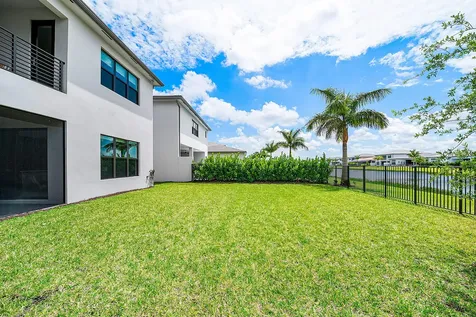 20021 Hirono Lane Boca Raton FL 33434
