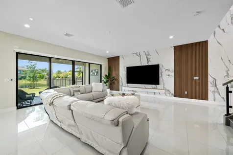 20021 Hirono Lane Boca Raton FL 33434