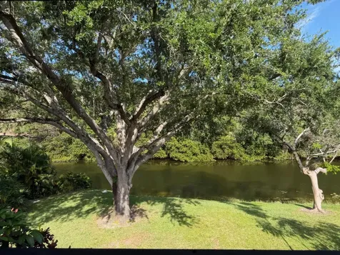 2664 NW 42nd Avenue Coconut Creek FL 33066