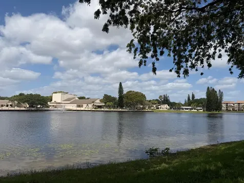 2664 NW 42nd Avenue Coconut Creek FL 33066
