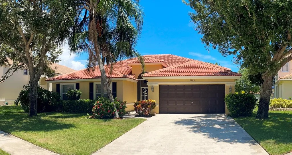 6206 Indian Forest Circle Lake Worth FL 33463