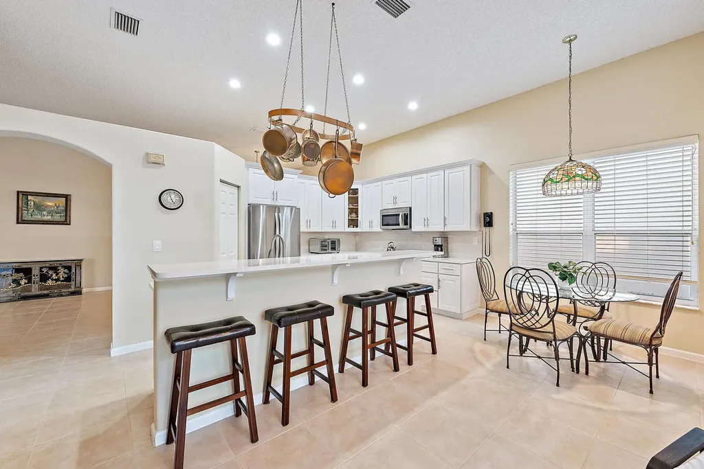 6206 Indian Forest Circle Lake Worth FL 33463